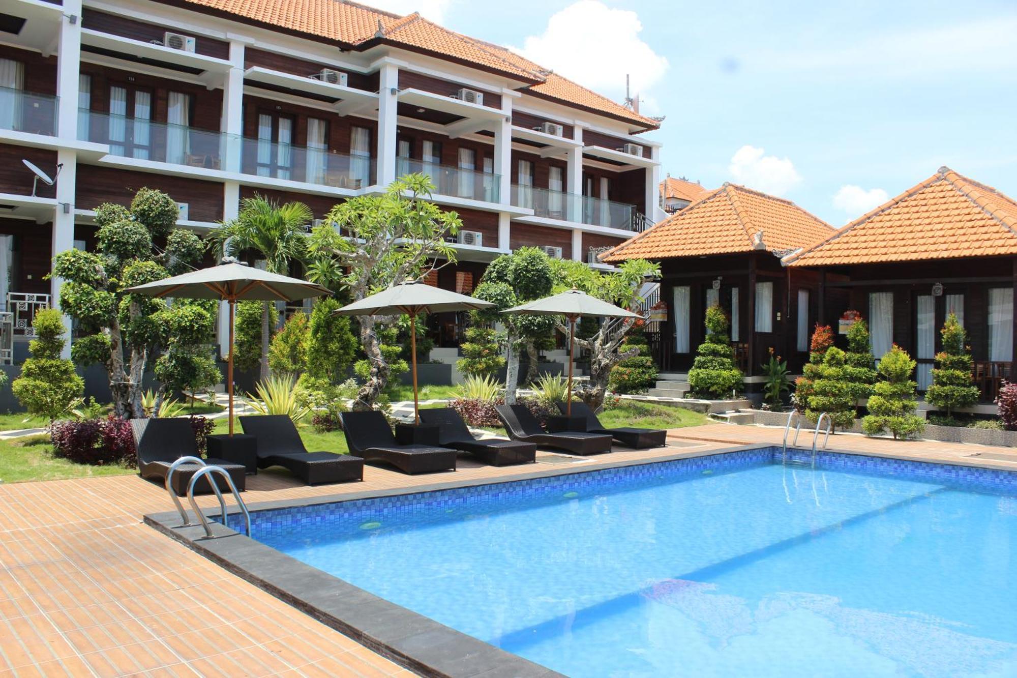 Nusa Sedayu Hotel By Ocean View Batununggul Buitenkant foto