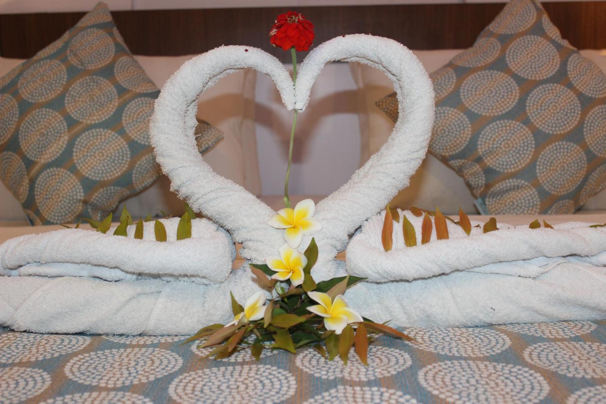 Nusa Sedayu Hotel By Ocean View Batununggul Buitenkant foto