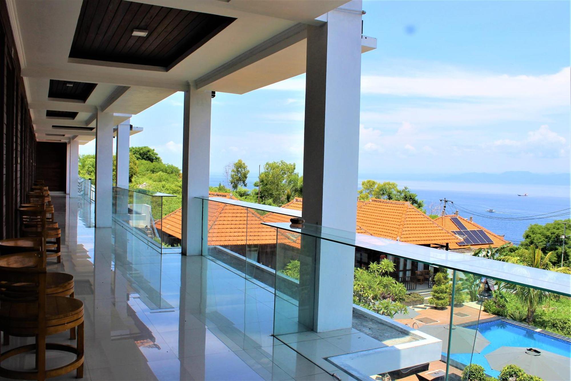 Nusa Sedayu Hotel By Ocean View Batununggul Buitenkant foto